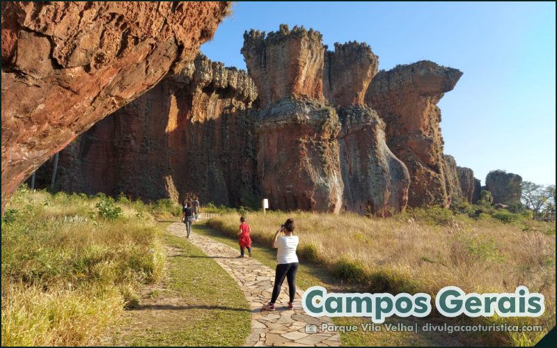 Parque Vila Velha - Guia Turístico dos Campos Gerais - Sortimento Divulgação Turística