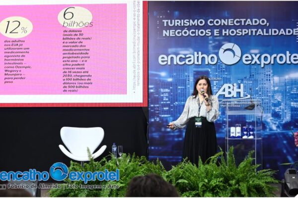 Encatho & Exprotel 2025 : Ana Benthien sugeriu adaptações para hotéis receberem o público GLP-1