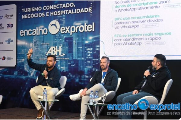Encatho & Exprotel : painel 'Uso prático de whatsapp para venda e relacionamento na hotelaria' com Leonardo Silveira, Márcio Batista Monteiro e Alex-Sandro de Souza