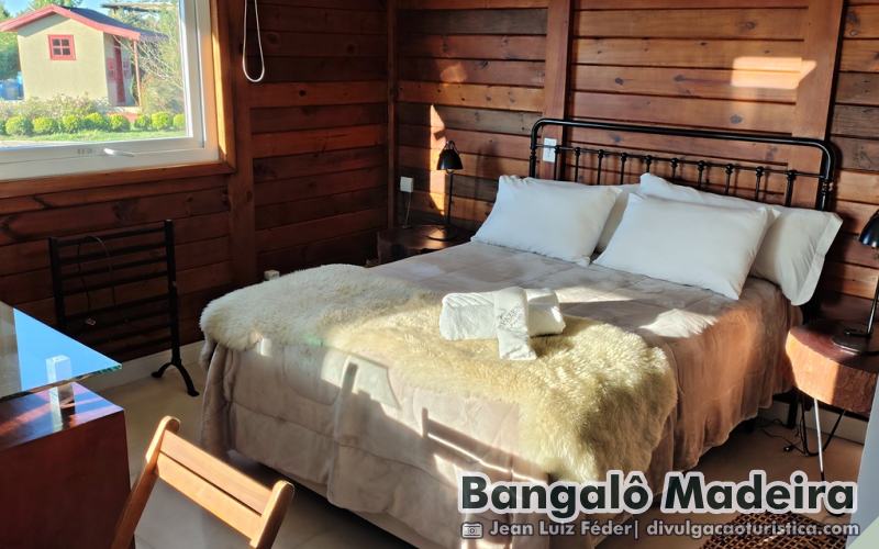 Bangalô de Madeira em Balsa Nova nos Campos Gerais do Paraná
