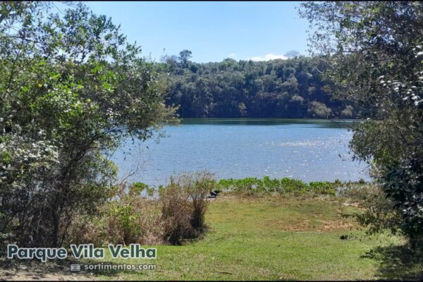 Lagoa Dourada no Parque Vila Velha em Ponta Grossa - sortimentos.com