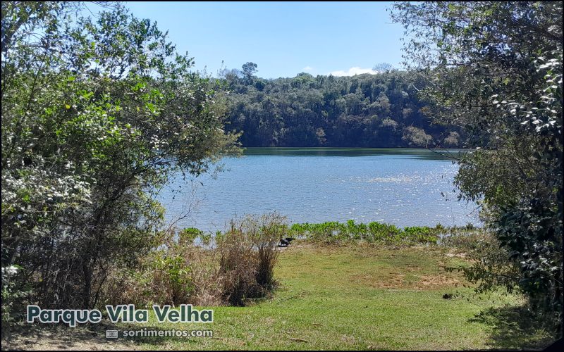 Lagoa Dourada no Parque Vila Velha em Ponta Grossa - sortimentos.com