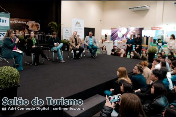 Giro no Salão de Turismo dos Campos Gerais do Paraná em Ponta Grossa - divulgacaoturistica.com