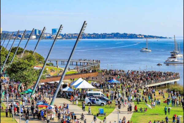 Orla do Guaíba em Porto Alegre - Turismo no Rio Grande do Sul - divulgacaoturistica.com