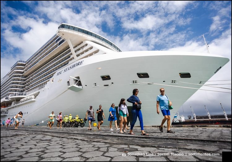Temporada de Cruzeiros no Brasil - divulgacaoturistica.com